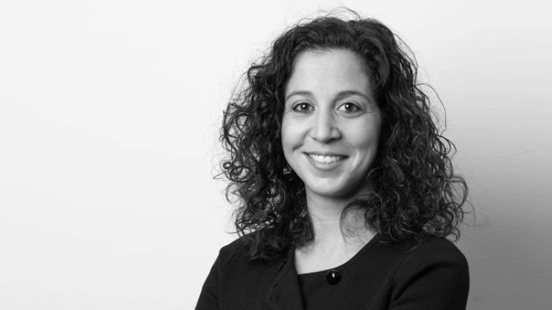 Kenza Chkili, manager au sein du cabinet CSA.