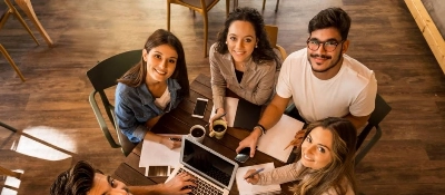 "Global Skills Initiative" améliore l'employabilité des jeunes en renforçant leur capacité d'adaptation aux nouvelles exigences du marché du travail.