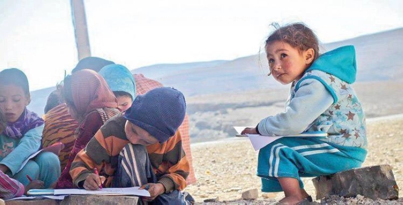 Les filles souffrent encore plus que les garçons des défaillances de la scolarisation en milieu rural