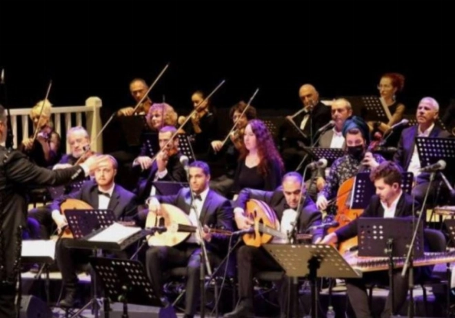 L'Orchestre Andalou israélien d'Ashdod.