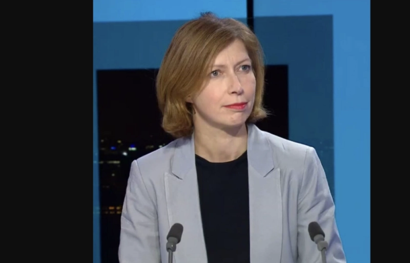 La porte-parole du Quai d'Orsay, Anne-Claire Legendre, au micro de France24