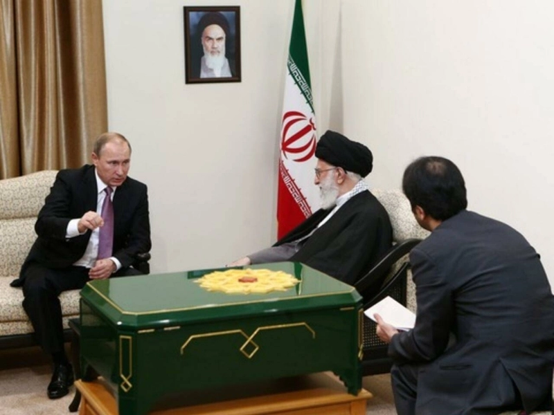 Khamenai joue le jeu de Poutine