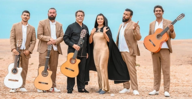 Le groupe Chico & The Gypsies vient de lancer Unidos à Marrakech.