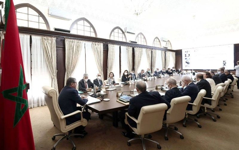 Le chef du gouvernement présidant la session ordinaire de la Commission interministérielle permanente du développement de l’espace rural et des zones montagneuses