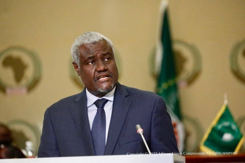 Moussa Faki Mahamat. Le réveil tardif