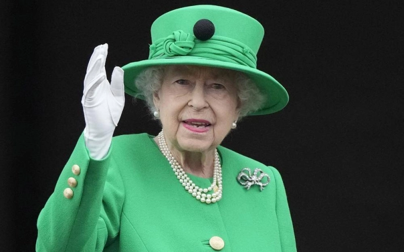 La reine Elizabeth II sous surveillance médicale