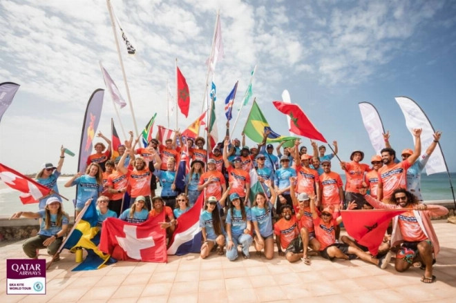 Des riders des quatre coins du monde participent à Prince Héritier Moulay Hassan KiteSurf World Cup 2022 à Dakhla.