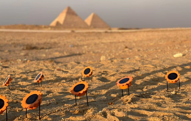 Des lampes solaires marocaines illumineront les pyramides de Gizeh en Egypte.
