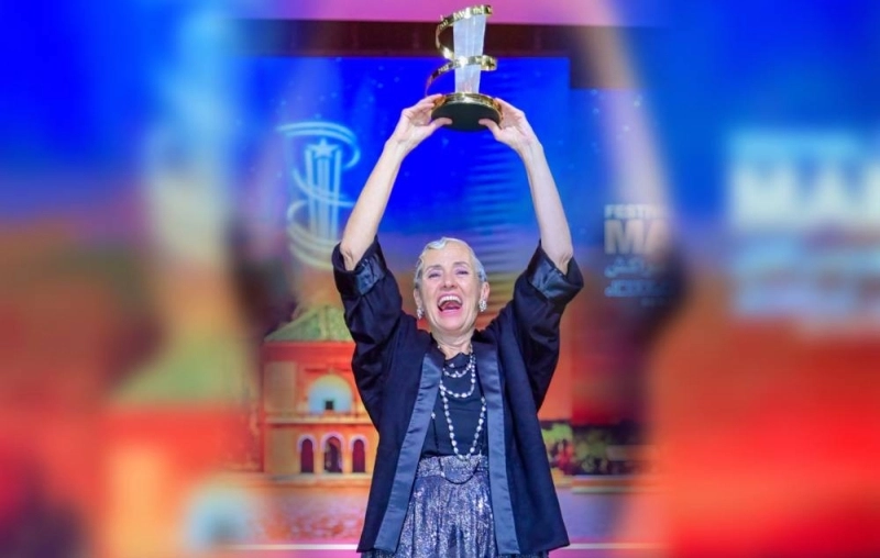 La réalisatrice marocaine Farida Benlyazid fière d'avoir reçu l'étoile d'or du FIFM.