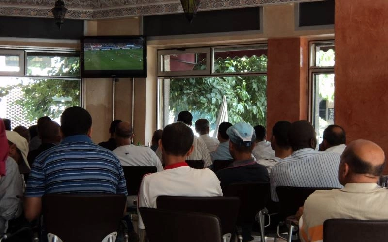 Certains cafetiers arnaquent les supporters de l'équipe nationale lors de la diffusion des matchs.
