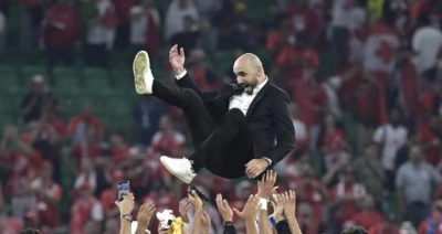 En étant l'un des plus jeunes sélectionneurs au mondial Qatar 2022, l'envol de Walid Regragui ne fait que commencer...