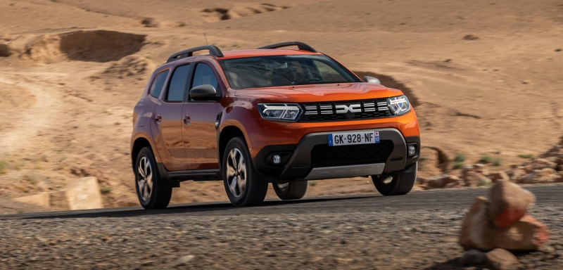 Doté d'un bloc diesel 1.5 l BluedCi de 115 ch et 260 Nm, le Duster 4X4 2022 se comporte avec une aisance insolente en terrain hostile.