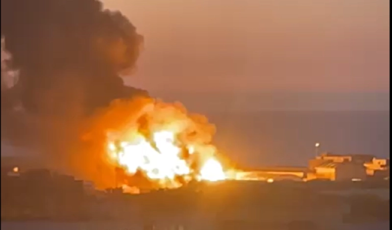 Le feu ravage en ce moment un dépôt de gaz à Mohammedia.