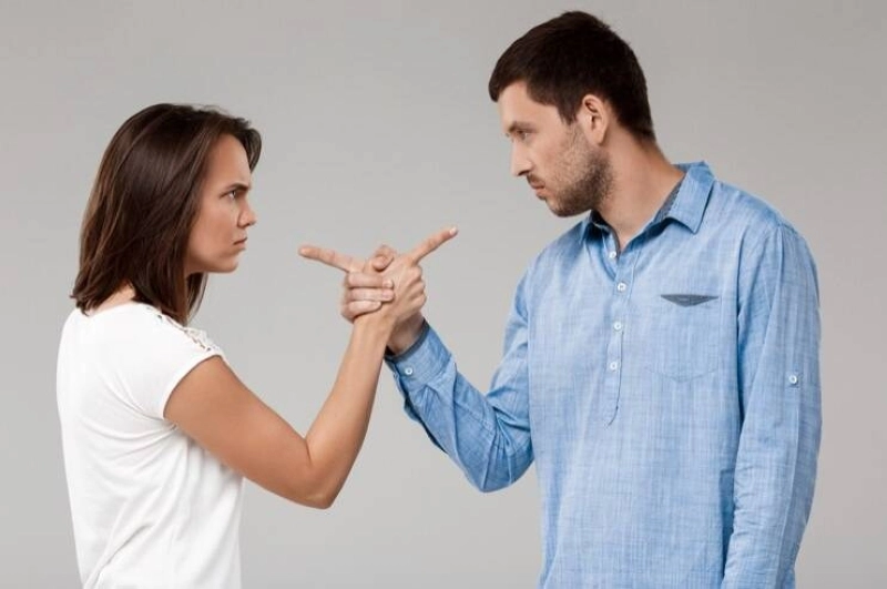 Homme/femme: Le langage des sourds