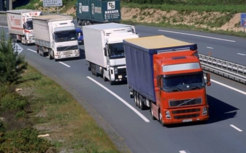 A partir du 1er janvier 2023, aucun véhicule léger, ne respectant pas la norme Euro 6 B, ne pourra être homologué. Les poids lourds sont épargnés pour deux ans supplémentaires.