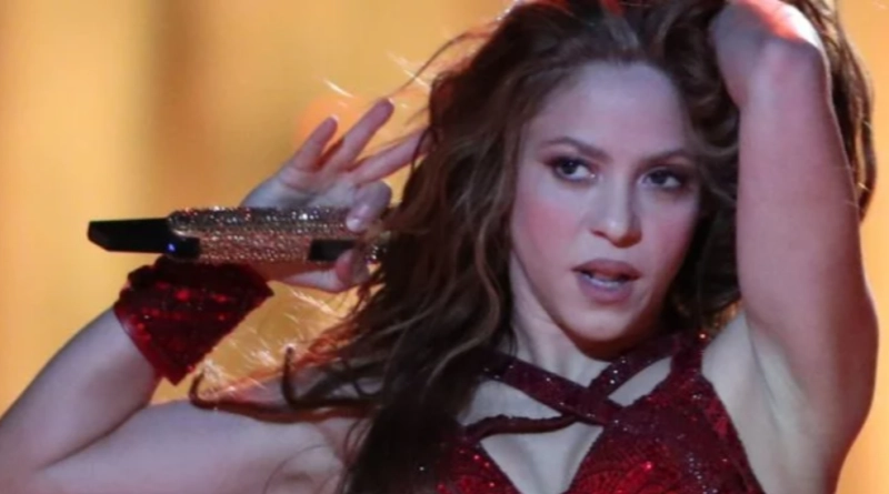 Shakira choque les féministes avec les paroles de son nouveau clip contre Piqué.