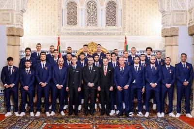 LE ROI MOHAMMED VI RECEVANT LES LIONS DE L'ATLAS. LE CONSTAT DE FAIBLESSE DE 2013 N'EST PLUS QU'UN LOINTAIN SOUVENIR.