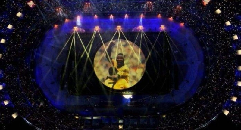 Hommage grandiose à Pelé