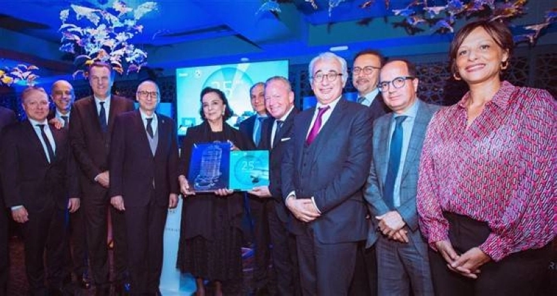 Saida Lamrani Karim, Président Directeur Général de Smeia, accompagnée d’une délégation du constructeur BMW Group et du staff de Smeia.
