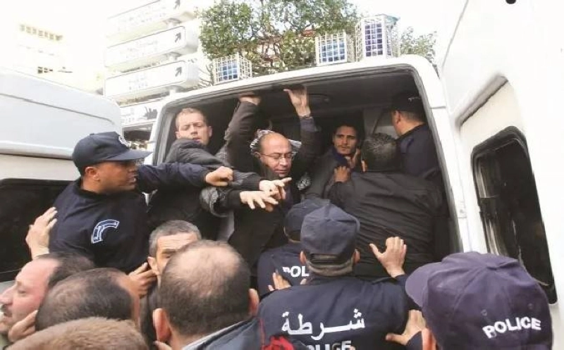 La répression des ONG par le régime algérien ne passe pas inaperçue