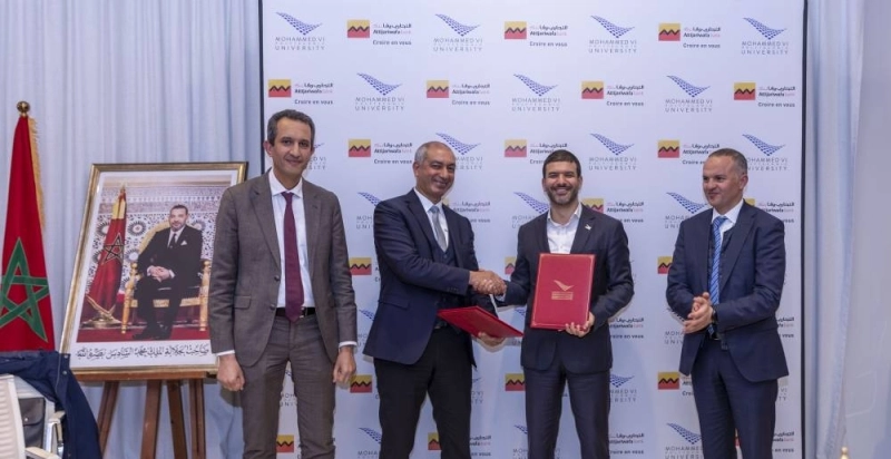 L’UM6P et le groupe Attijariwafa bank signent un partenariat en matière d’innovation et de développement technologique.
