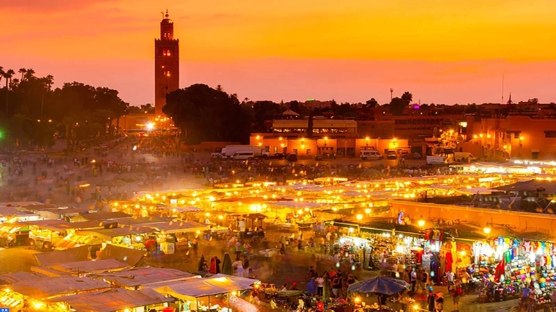 La célèbre place Jamaâ El Fna à Marrakech.
