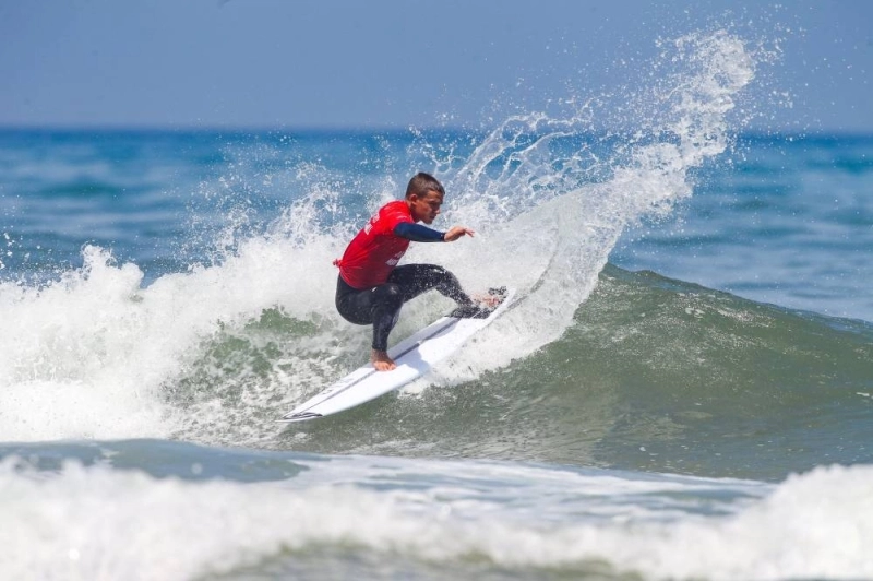 Le surfeur espagnol Bitor Garitaonandia.