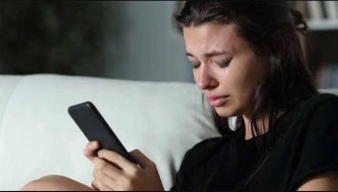 La fausse sociabilité des réseaux sociaux approfondit le sentiment de solitude