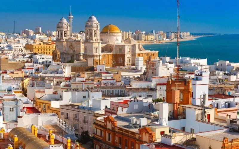 Les régions de Tanger-Tetouan-Al Hoceima et de l’Andalousie ont signé un accord de coopération.