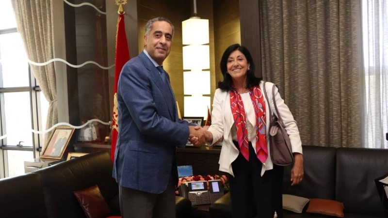 Abdellatif Hammouchu avec la directrice du CNI espagnol Esperanza Casteleiro