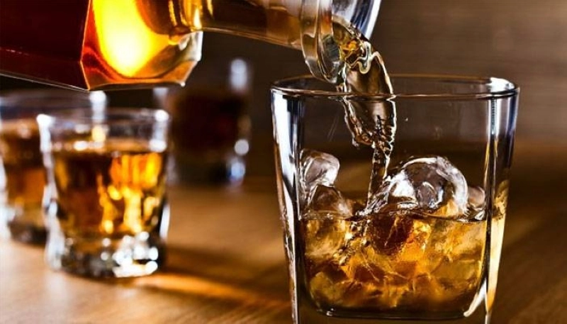 Le gouvernement maintient sa position contre une augmentation supplémentaire des taxes sur l'alcool.