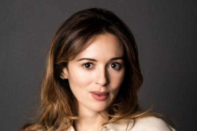 2e du top 100, la Marocaine Nezha Alaoui oeuvre pour l'autonomisation et le leadership des femmes
