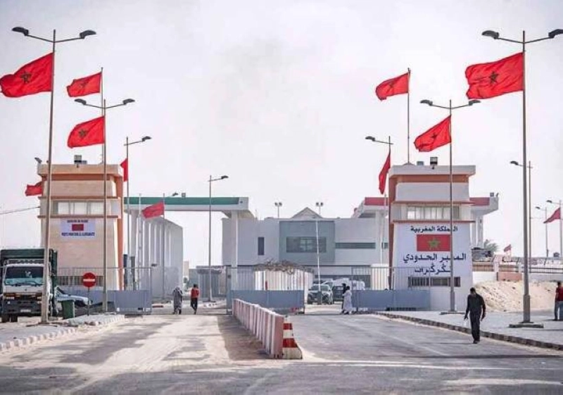 Des centaines de camions de transport de marchandises sont bloqués depuis quelques jours à la frontière entre le Maroc et la Mauritanie.