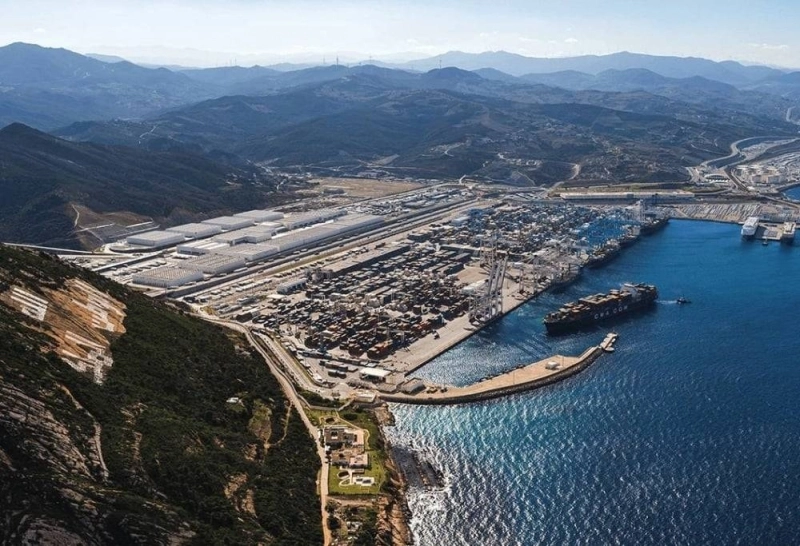 Le Maroc s'engage vers une révolution énergétique avec l'intégration imminente des carburants verts dans ses ports.