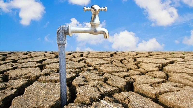 La Cour des comptes pointe des retards dans le Plan national de l'eau au Maroc, contribuant à la pénurie.