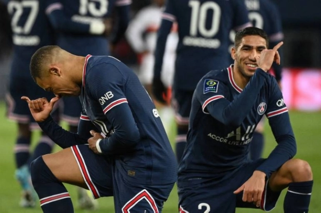 Kylian Mbappé et Achraf Hakimi