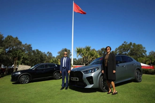 Aziz Rochdi et Majdouline Majdouline Chafai El Alaoui lors du lancement de la nouvelle BMW X2 au Royal Golf Dar Es Salam à Rabat.