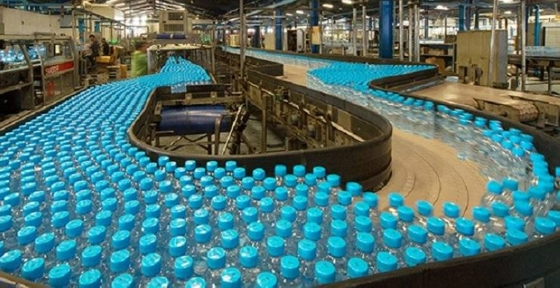 En 2023, les Eaux Minérales d'Oulmès ont affiché un chiffre d'affaires ( en hausse de 16,2% par rapport à 2022.