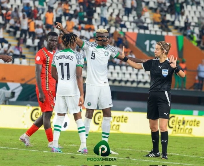L'arbitre marocaine Bouchra kerboubi (CAN 2023).