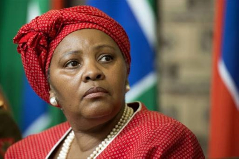 Nosiviwe Mapisa-Nqakula