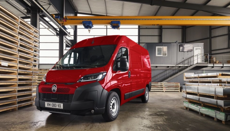 Citroën célèbre le 30ème anniversaire du Jumper, l’héritier des emblématiques TUB et Type H.