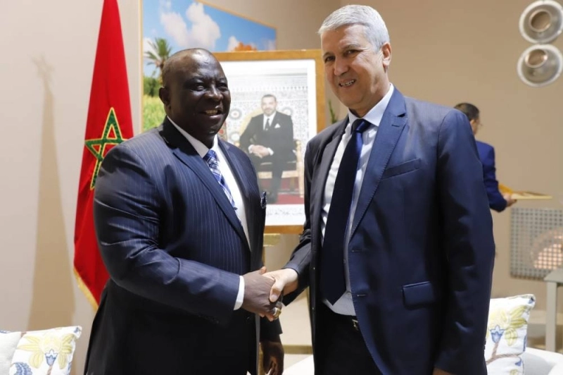 Mohammed Sadiki, ministre de l'agriculture, de la pêche maritime, du développement rural et des eaux et forêts avec son homologue ivoirien, Kobenan Kouassi Adjoumani.