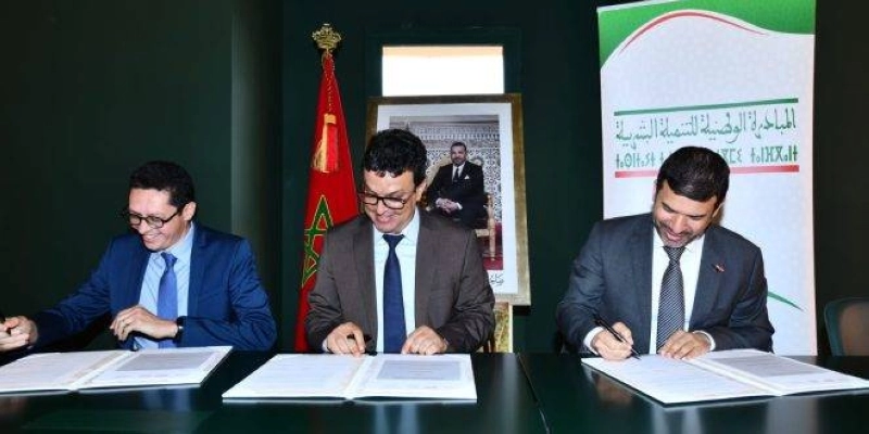 Signature d'une convention à l'UM6P pour le lancement officiel du programme "Massarates Rehamna"