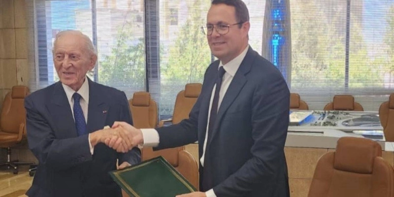 Othman Benjelloun, président de Bank Of Africa et Hashim Shawa, président de Bank of Palestine.