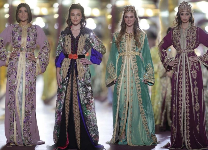 Le grand défilé de la Caftan Week 2024 qui s'est tenue le samedi 11 mai à Marrakech a mis en vedette les créations de plsuieurs stylistes de renom.