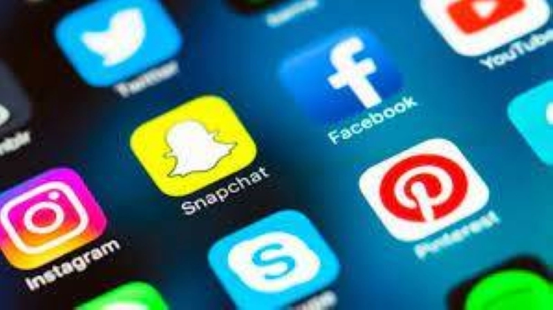 L'influence digitale demeure significative avec 13,1 millions de followers.