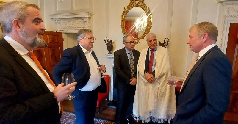 Ferhat Mehenni chez les Lords