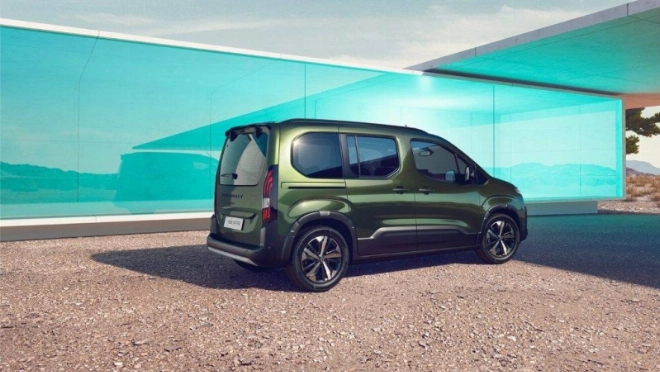 Nouveau Peugeot Rifter est disponible en version 5 places.