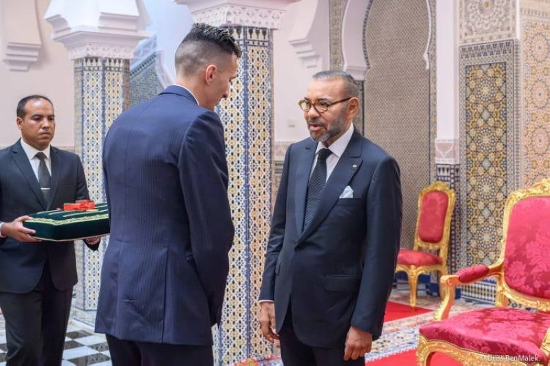 Mohammed VI reçoit le champion olympiqie