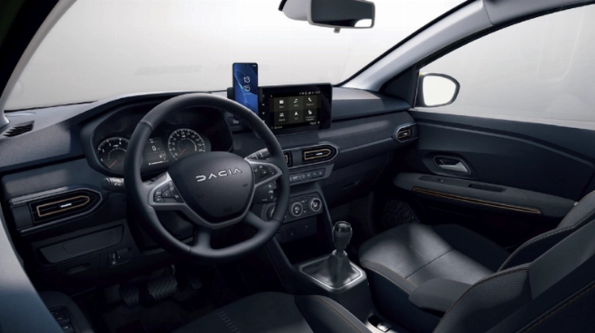 Dacia Jogger a une offre multimédia complète avec le Media display 8’’ ou la Media Nav.